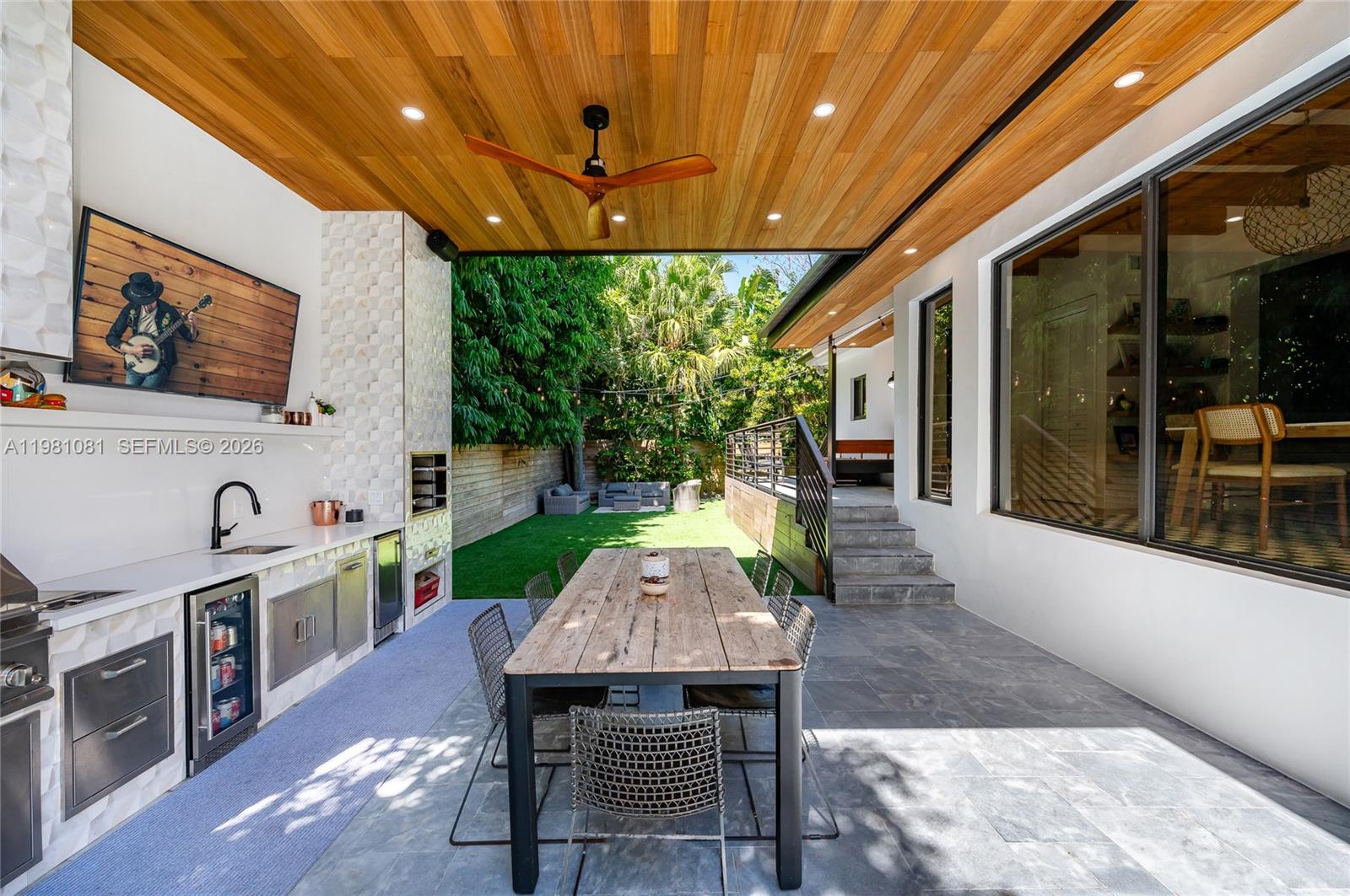 FOUR WAY LODGE ESTS 2ND A - Residential Lease