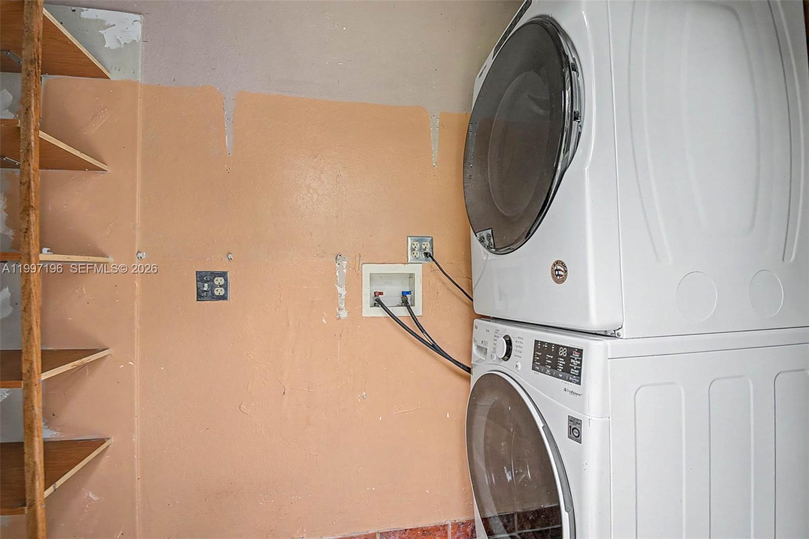 WINDSOR TERRACE - Residential