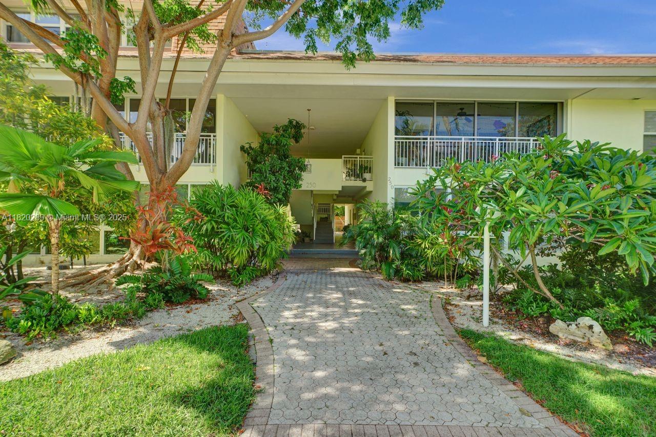 Rare Opportunity! Offered for the first time in years, this oversized garden apartment is located in one of the most sought-after and rarely available buildings in Key Biscayne’s coveted Garden District. With only 14 units in the complex, opportunities like this are exceptionally rare.
Flooded with natural light, this spacious residence features impact windows and doors throughout, offering peace of mind and energy efficiency. The layout provides excellent potential for customization, as the unit does require some work—ideal for those looking to create their dream home in an unbeatable location.
Easy to show. Don’t miss this unique chance to own in a quiet, boutique building just moments from the island's best amenities.