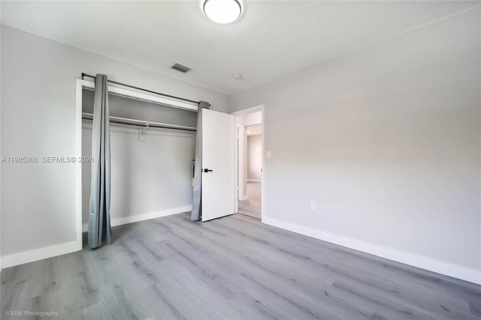 SANTA CLARA SUB - Residential Lease
