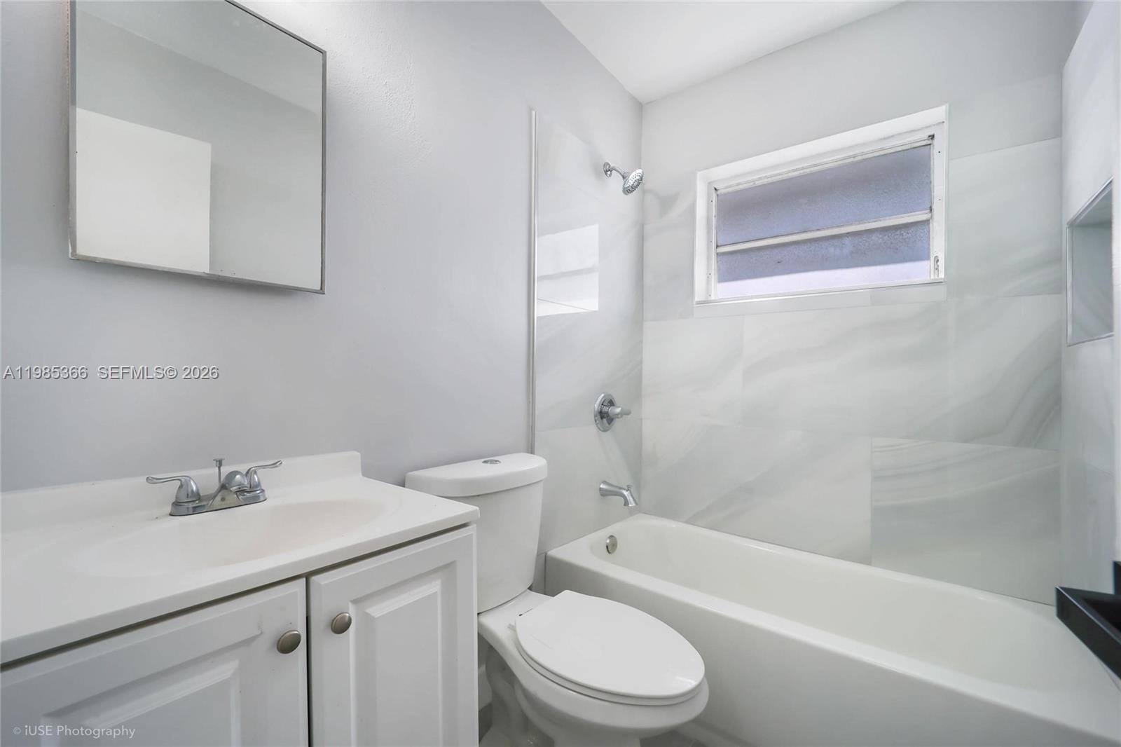 SANTA CLARA SUB - Residential Lease