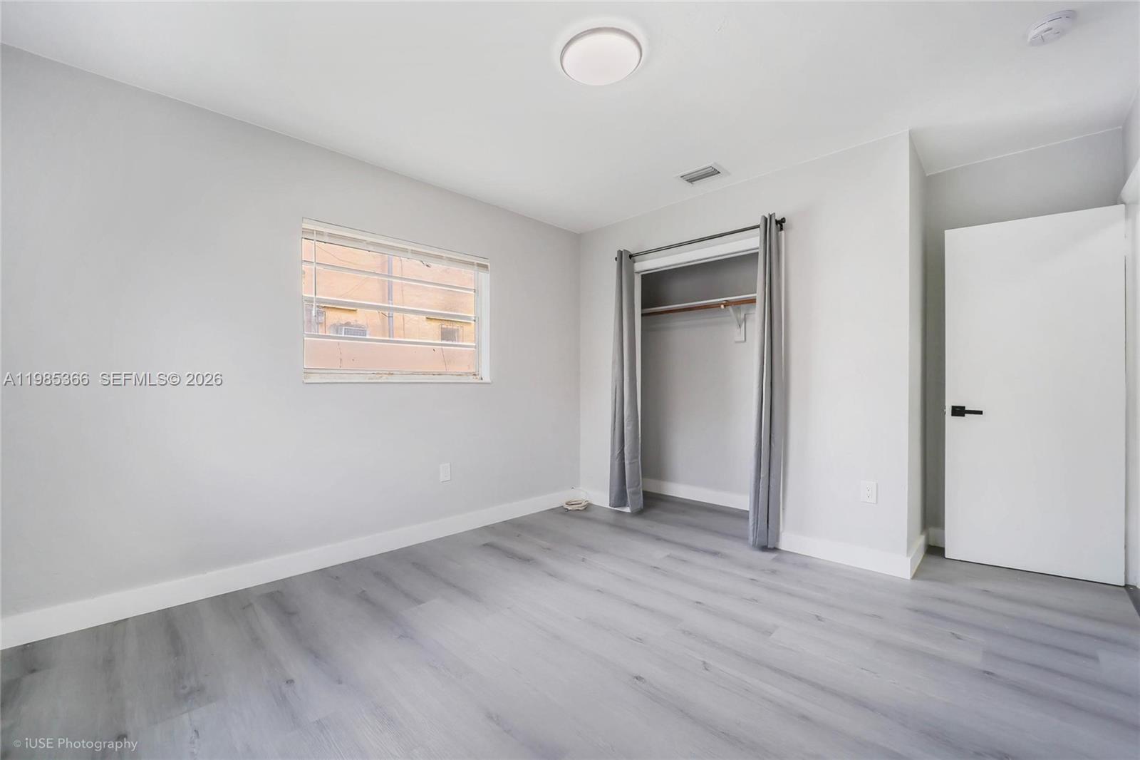 SANTA CLARA SUB - Residential Lease