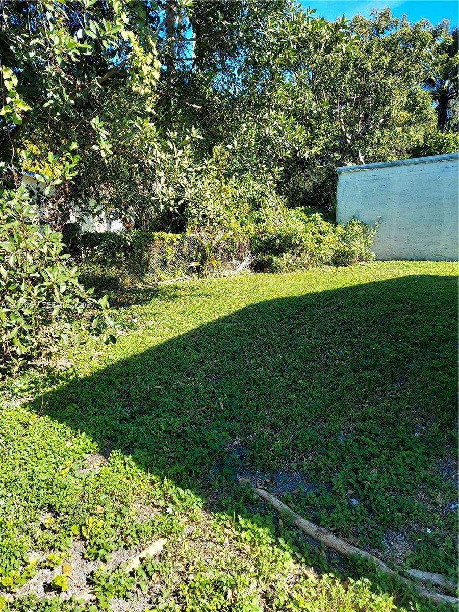 SANTA CLARA SUB - Residential Lease