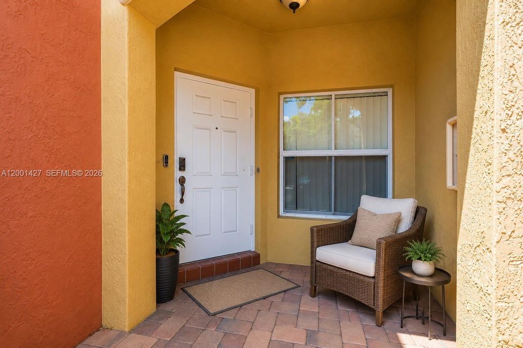 Photo of 2851 W Prospect Rd #505, Tamarac, FL 33309 (MLS # A12001427)