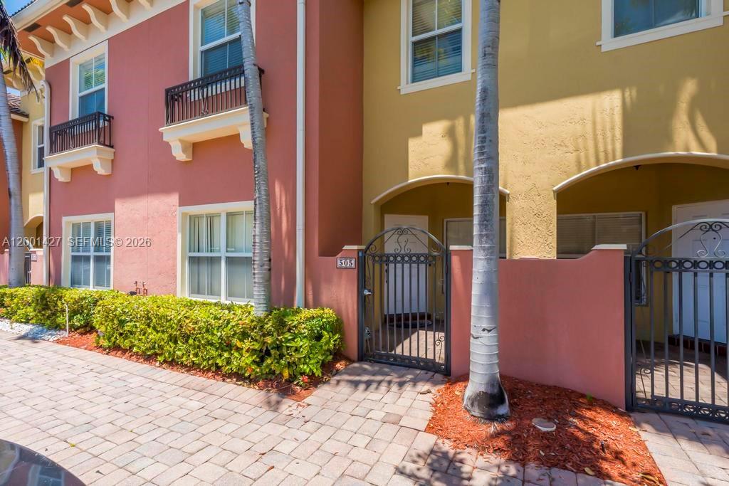 TUSCAN VILLAS CONDO - Residential