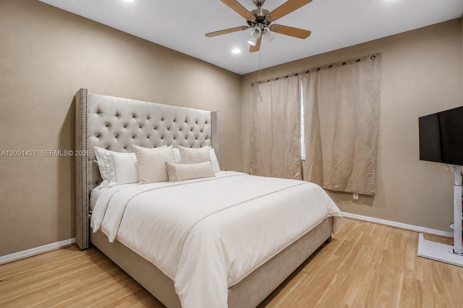 TUSCAN VILLAS CONDO - Residential