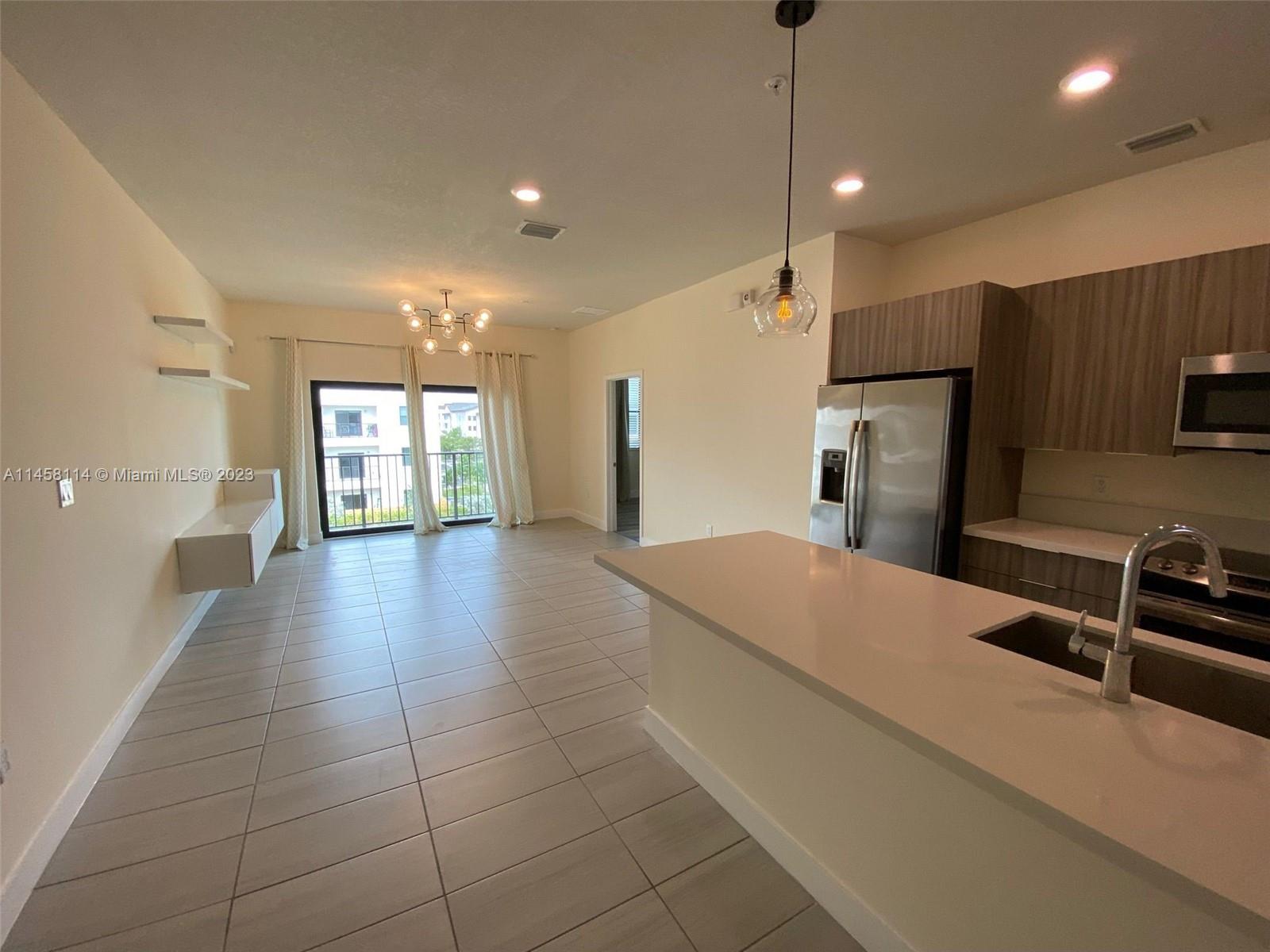 GRAND BAY SOUTH VILLAS - Residential