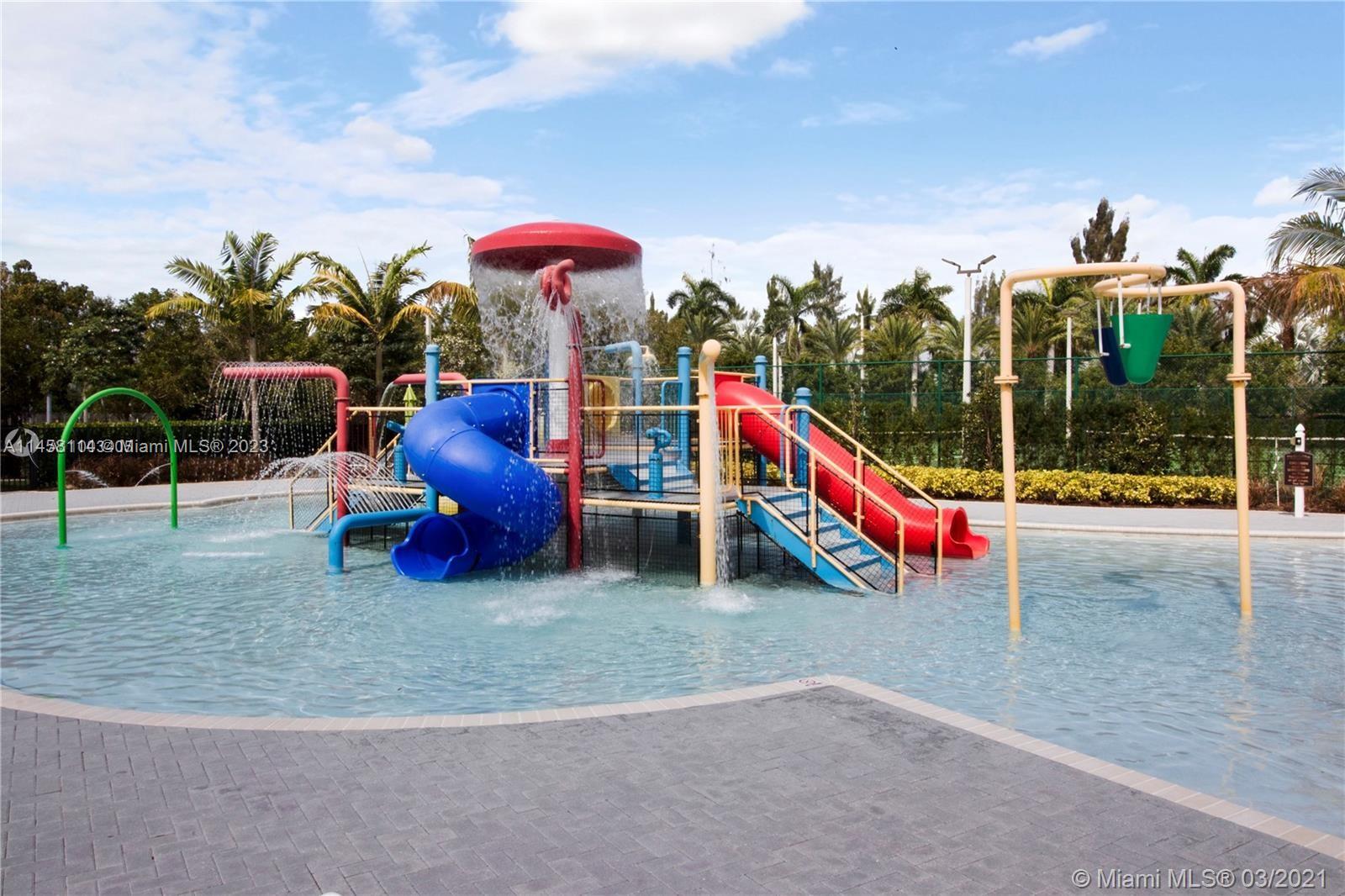GRAND BAY SOUTH VILLAS - Residential