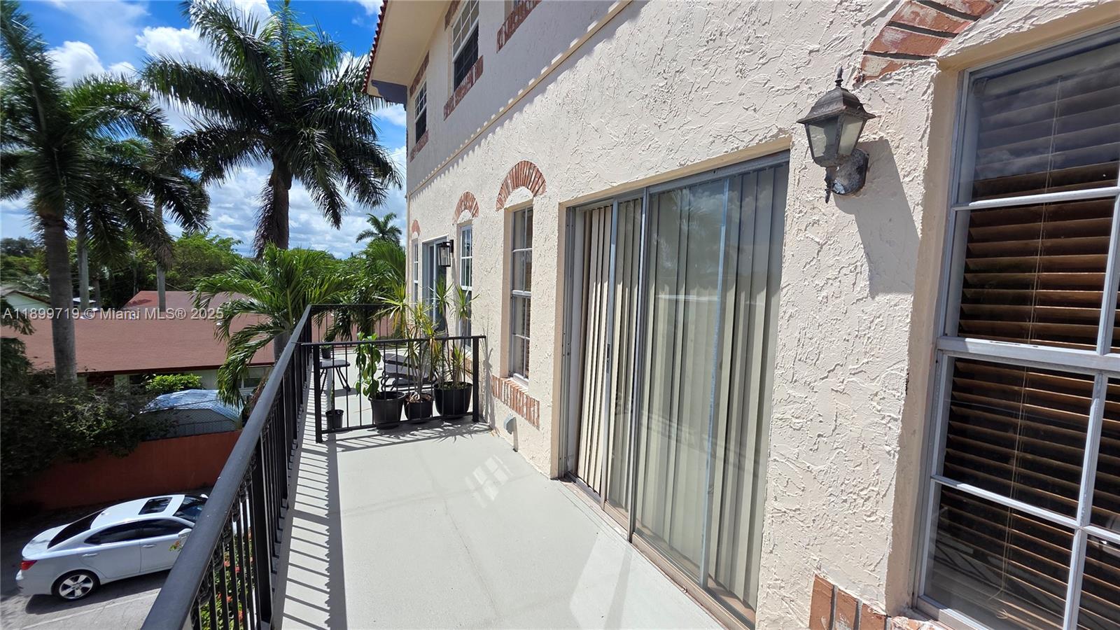 TENNIS CLUB LENGLEN CONDO - Residential Lease