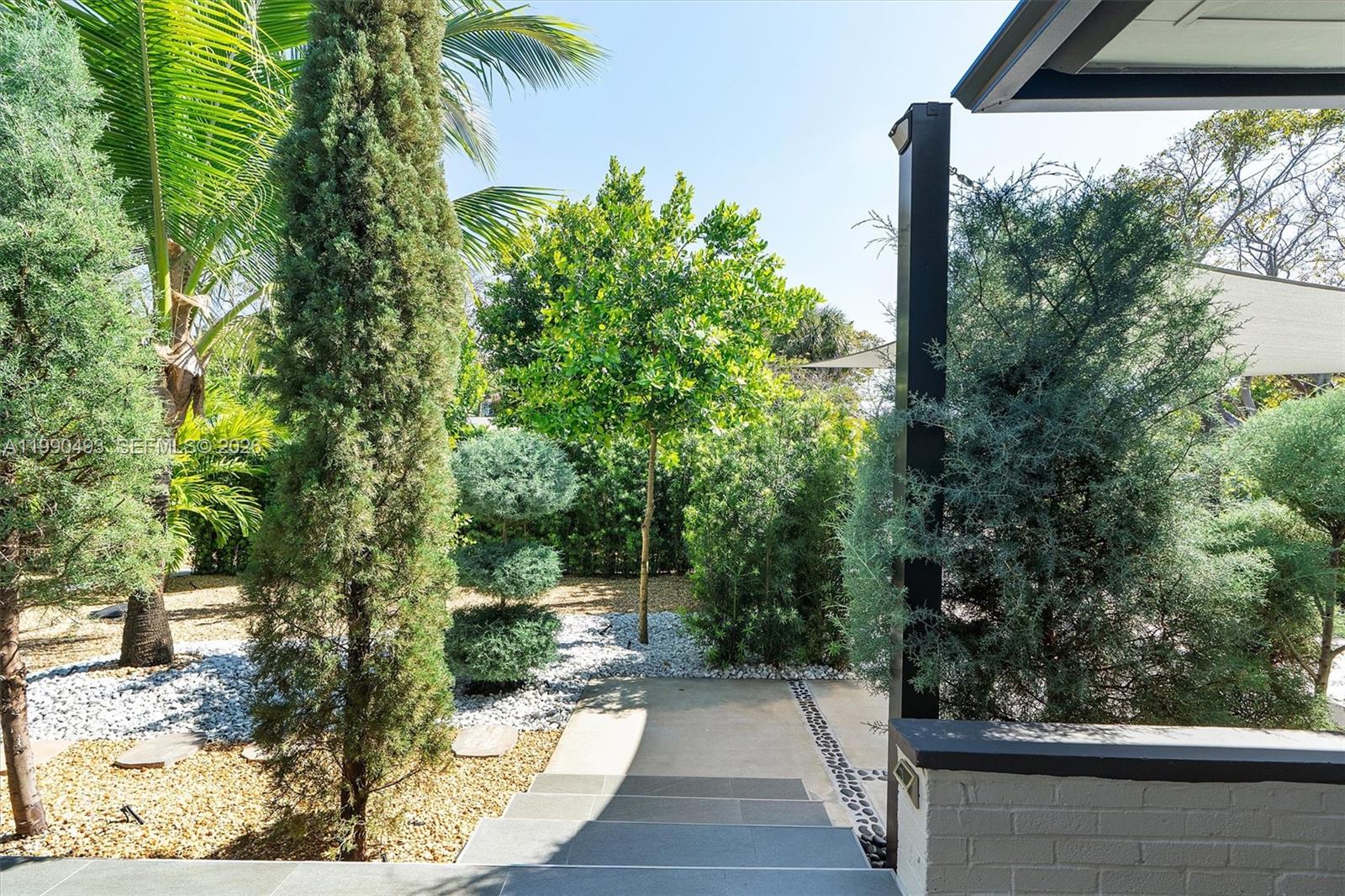 BRENTWOOD - Residential