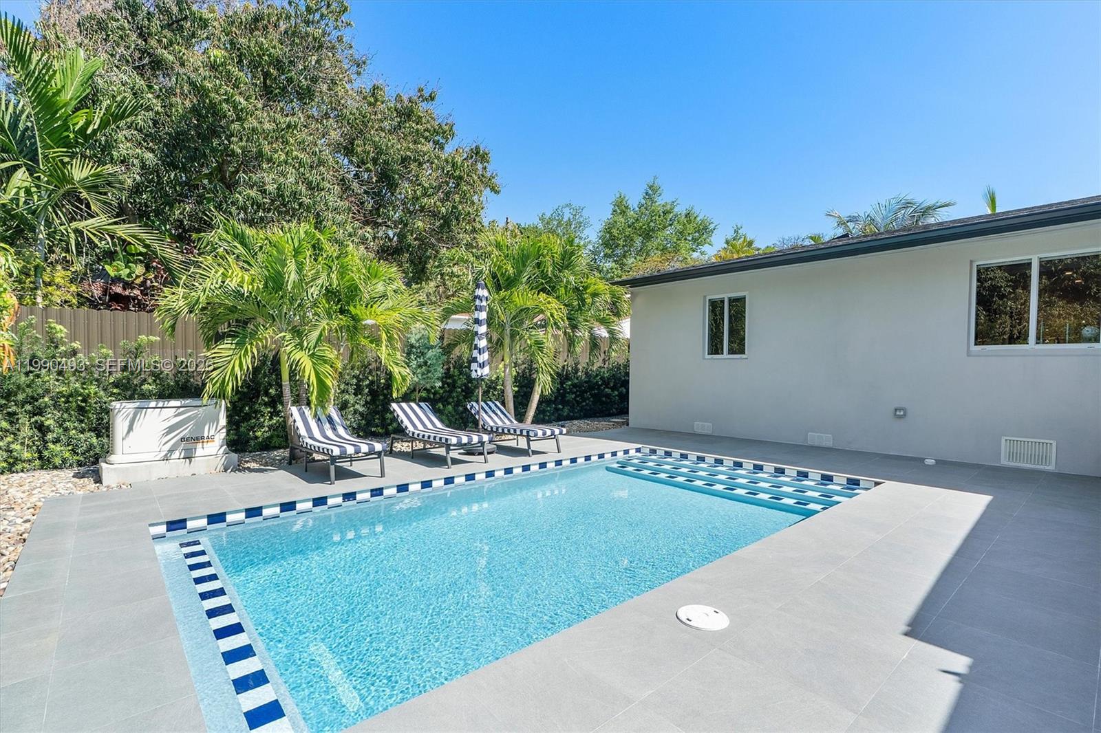 BRENTWOOD - Residential