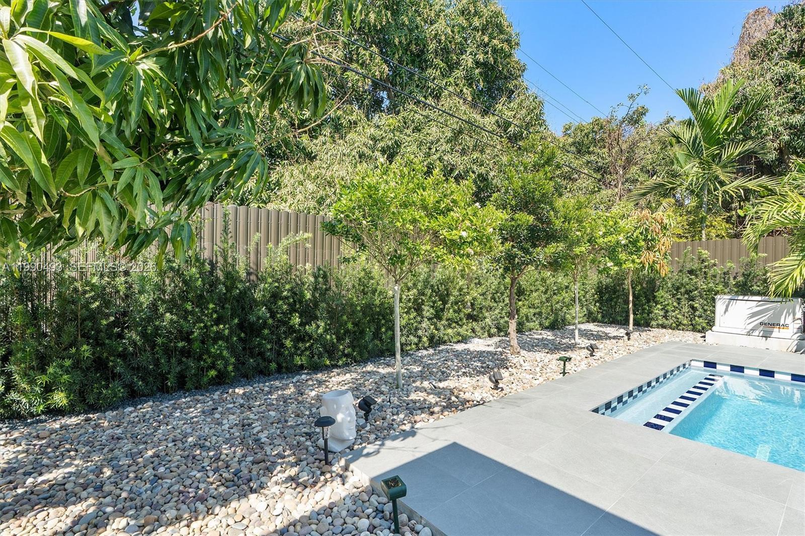 BRENTWOOD - Residential