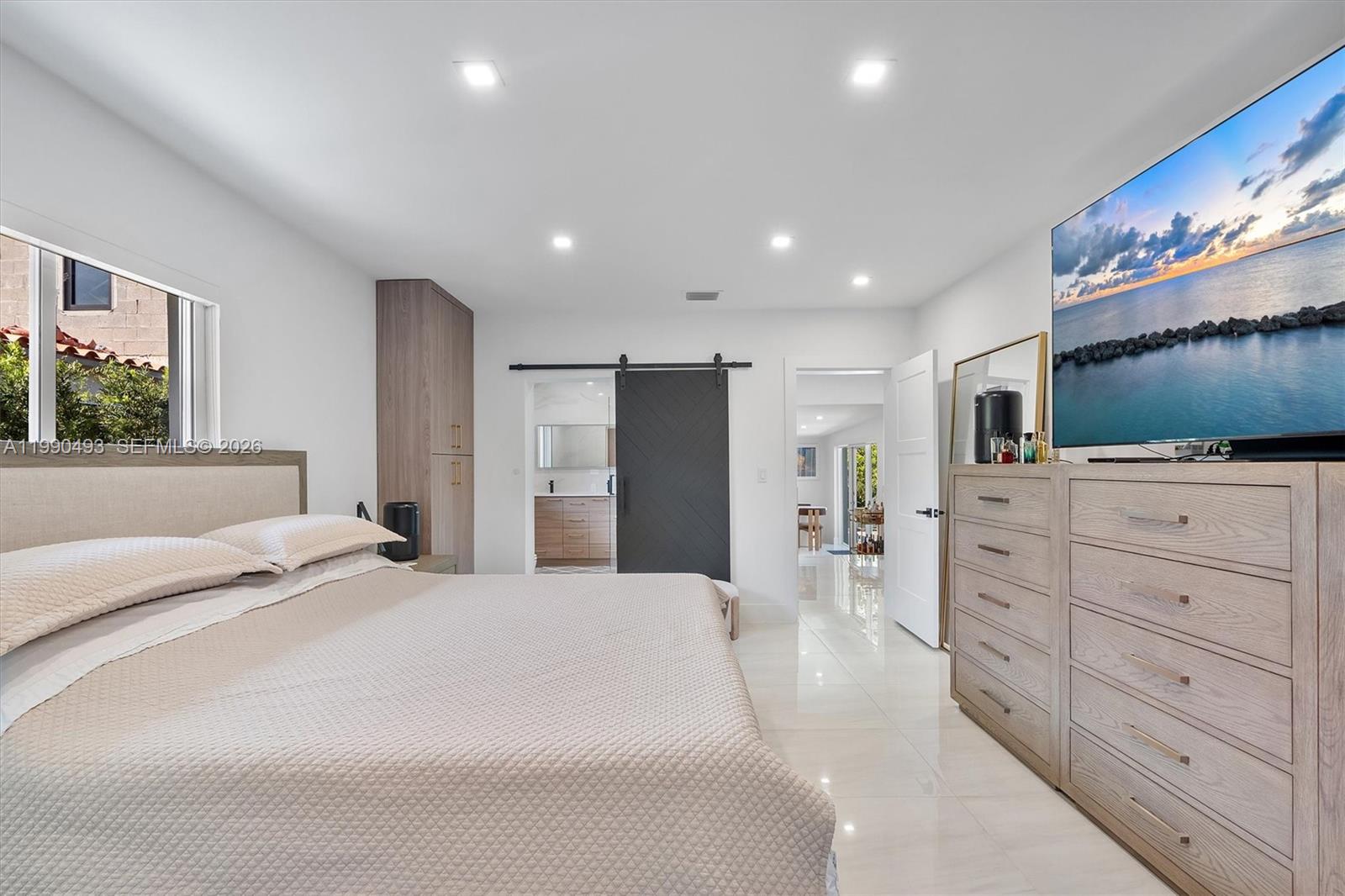 BRENTWOOD - Residential