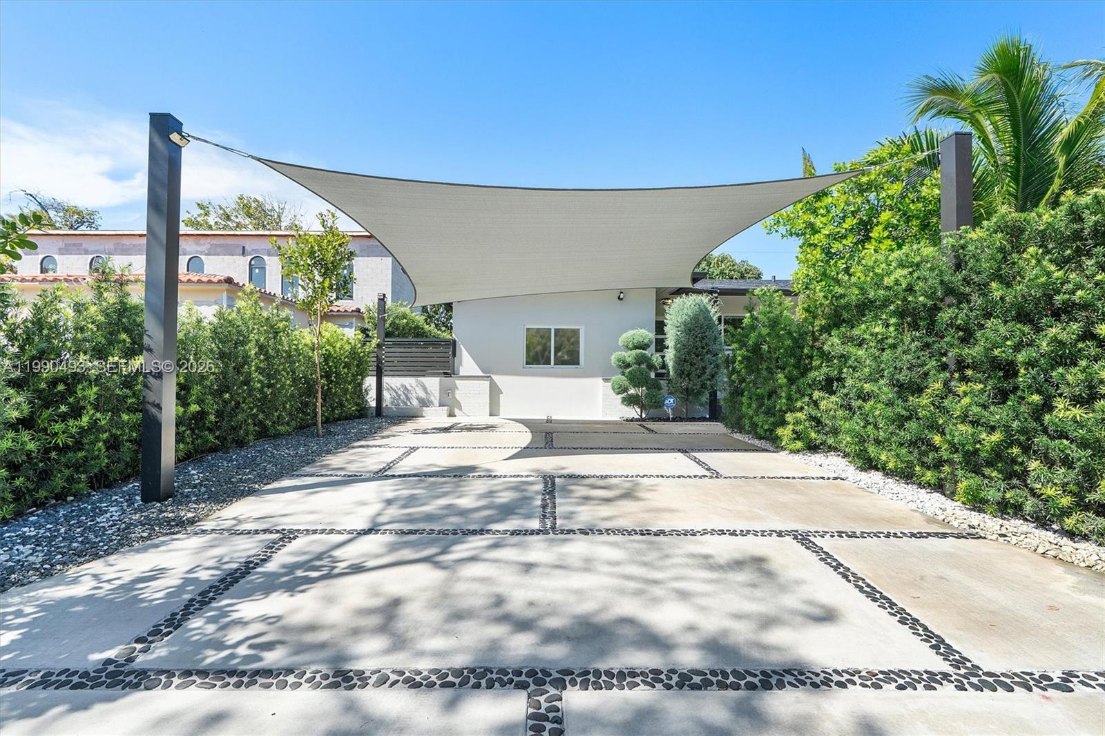 BRENTWOOD - Residential