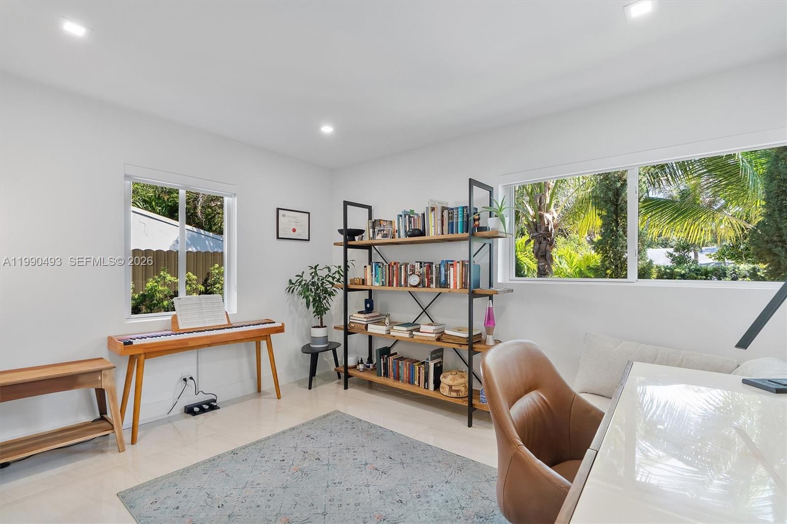 BRENTWOOD - Residential