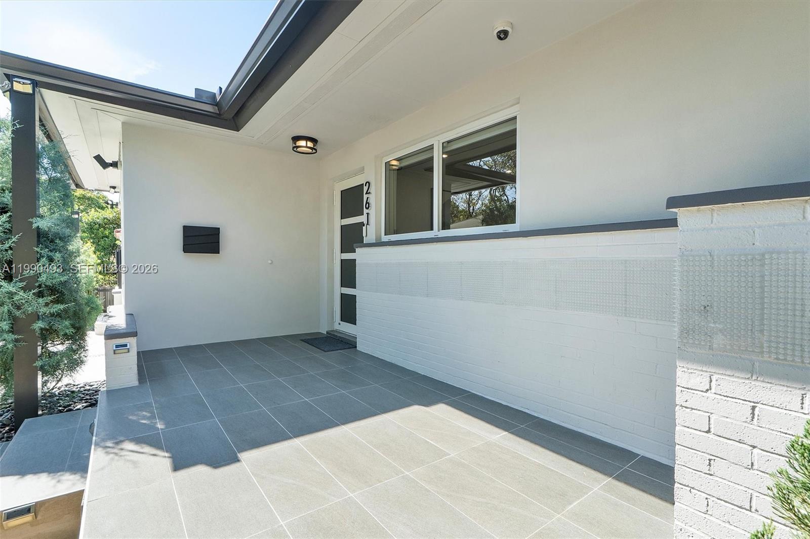 BRENTWOOD - Residential