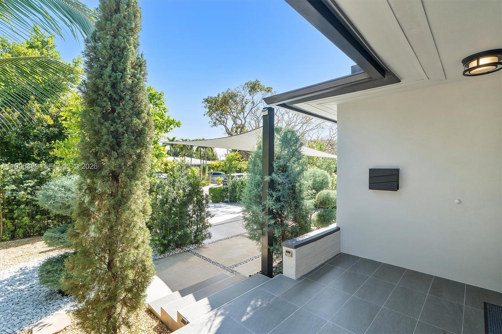 BRENTWOOD - Residential