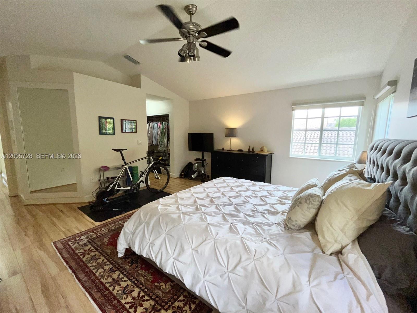 DORAL LANDINGS EAST - Residential