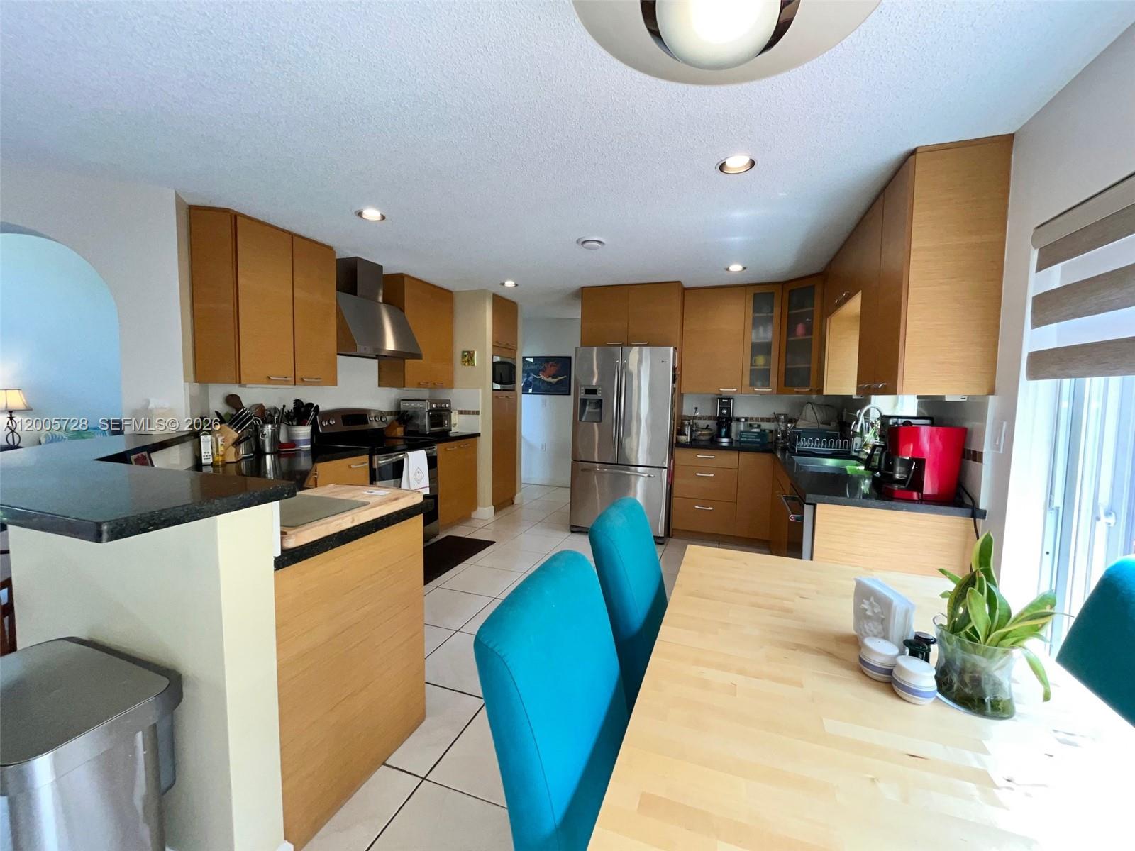 DORAL LANDINGS EAST - Residential