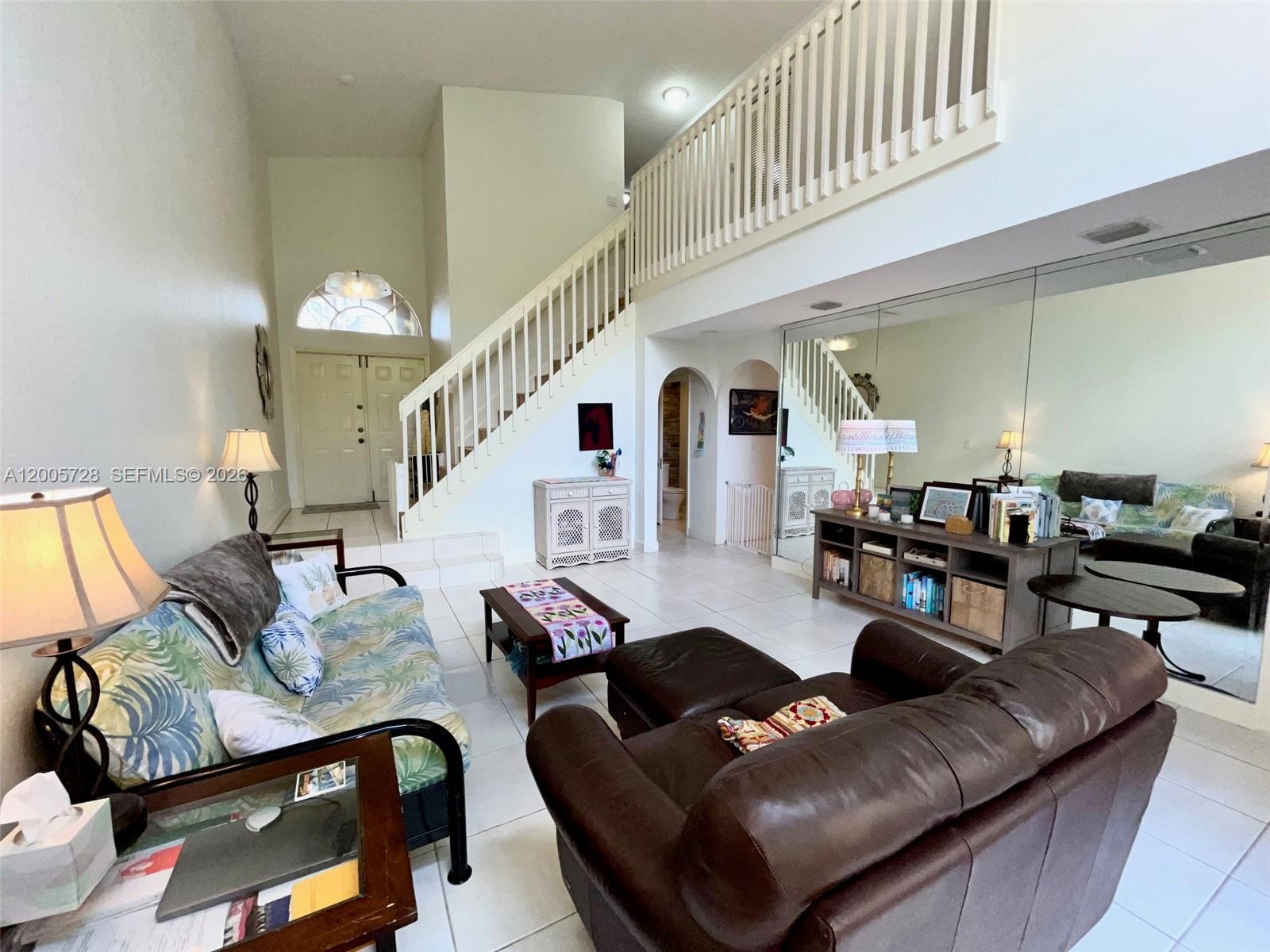 DORAL LANDINGS EAST - Residential