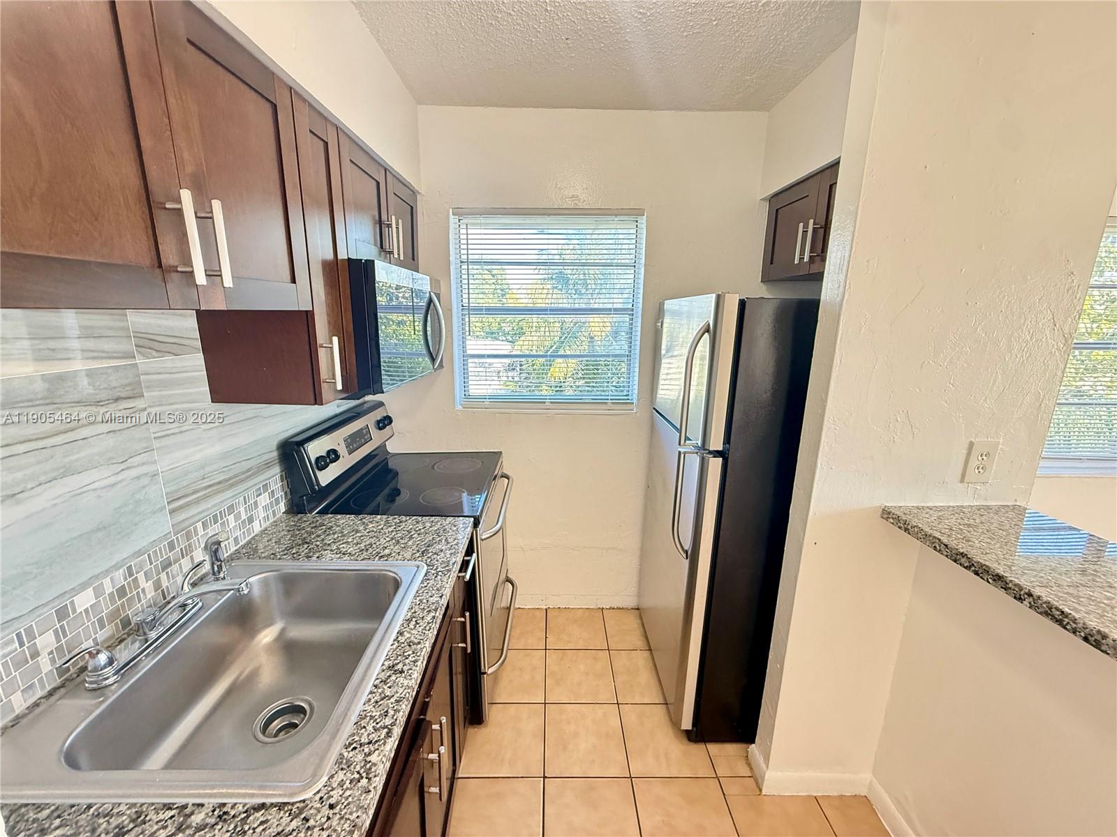 LITTLE RIVER GARDENS AMD - Residential Lease