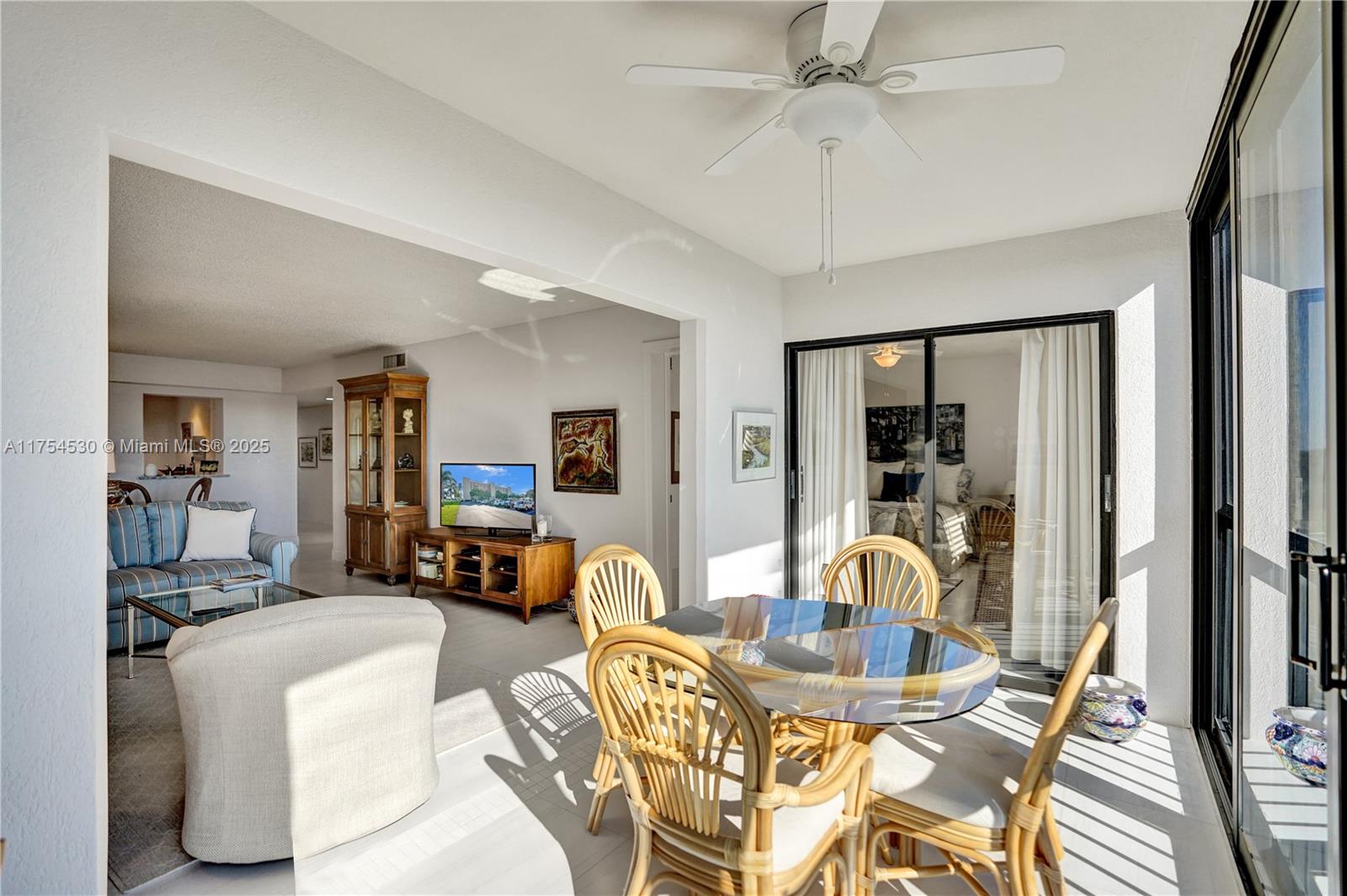HUNTINGTON LAKES SEC FIVE - Residential
