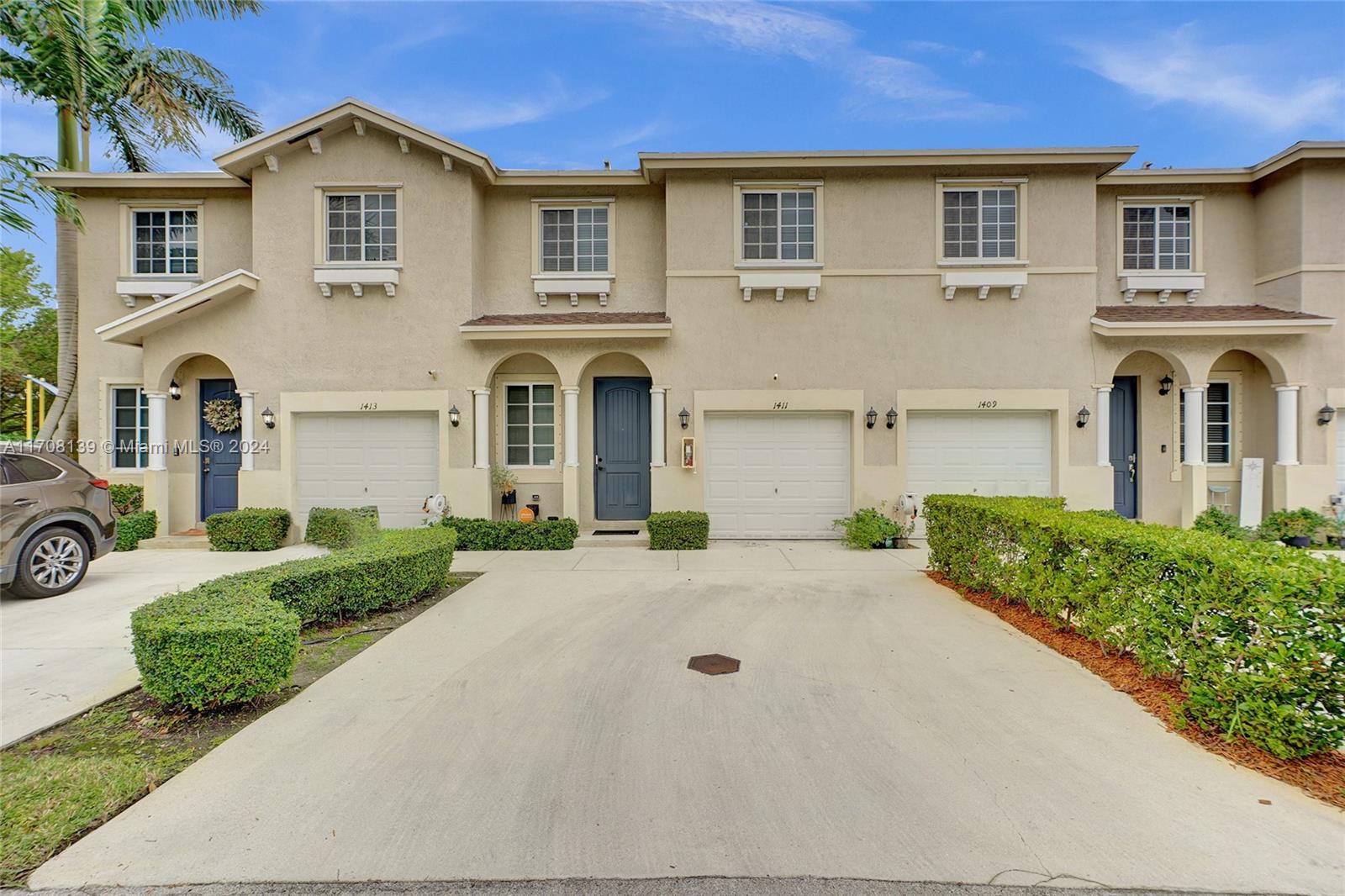 Property for Sale at 1411 Nw 214th Ter, Miami Gardens, Broward County, Florida - Bedrooms: 3 
Bathrooms: 3  - $420,000
