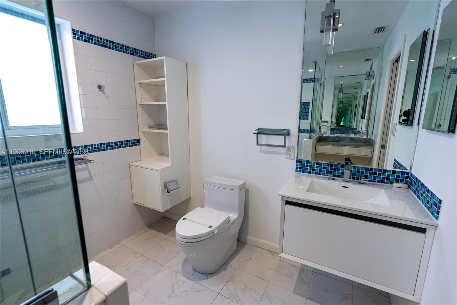 MIAMI LAKES EAGLE NEST SE - Residential