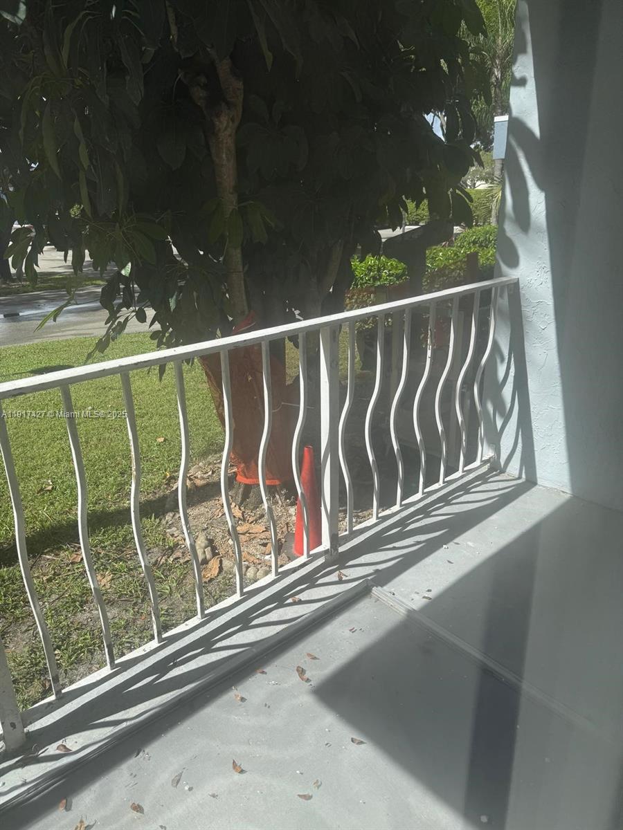 CROSS CREEK CONDO - Residential Lease