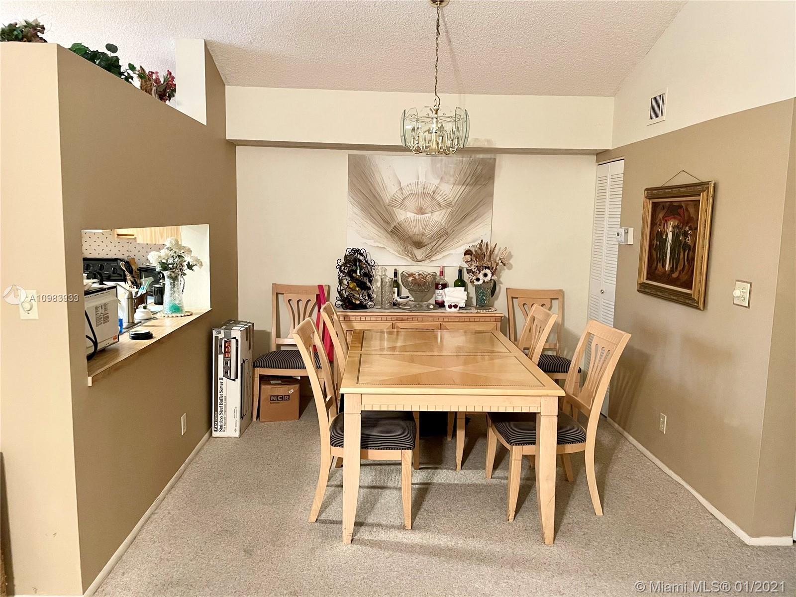 GARDENS NORTH 9 CONDO - Residential