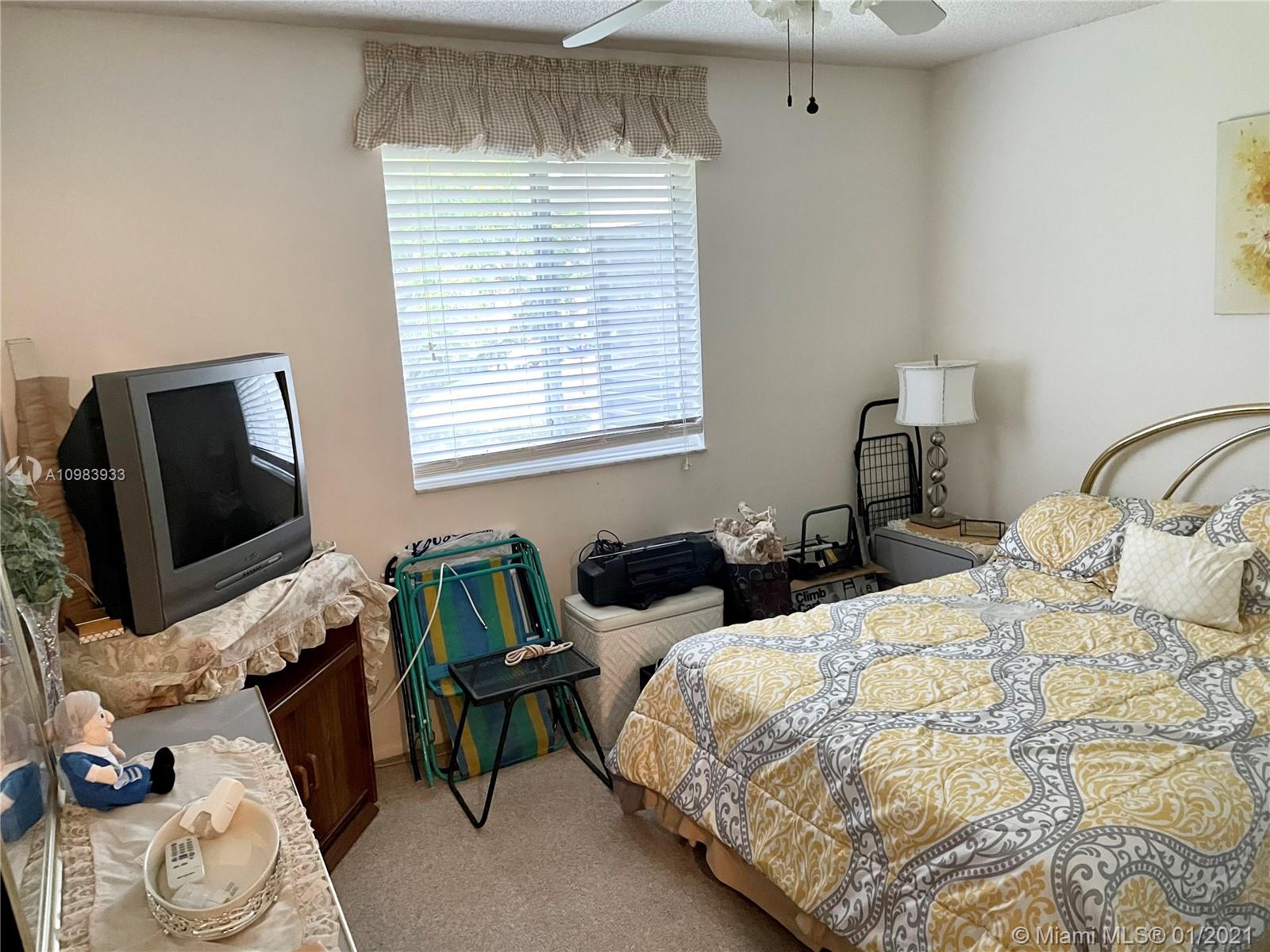 GARDENS NORTH 9 CONDO - Residential