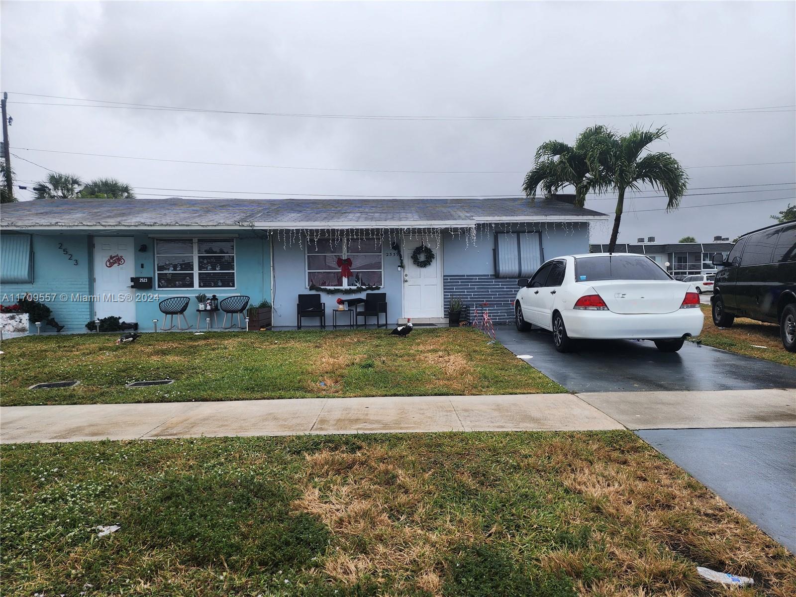 THREE TWO PREFECT FOR INVESTORS! IN GREAT CONDITION
