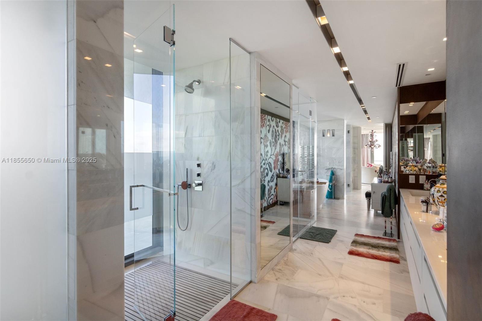 REGALIA CONDO - Residential