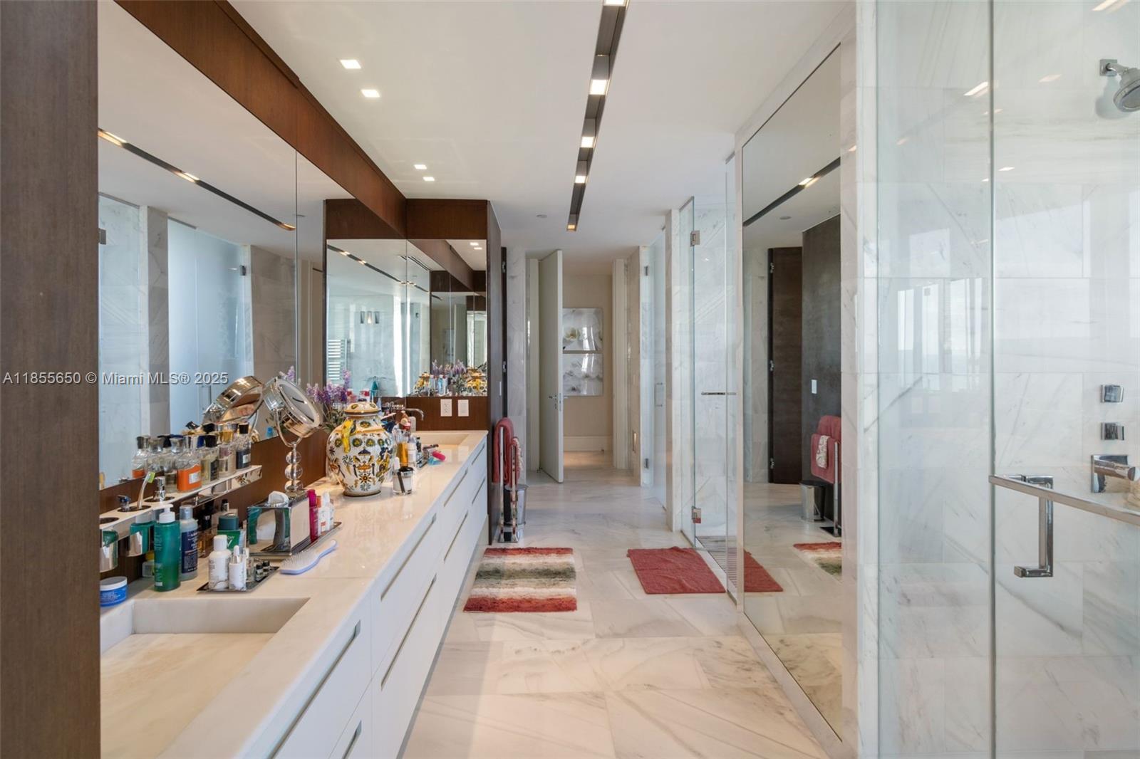 REGALIA CONDO - Residential
