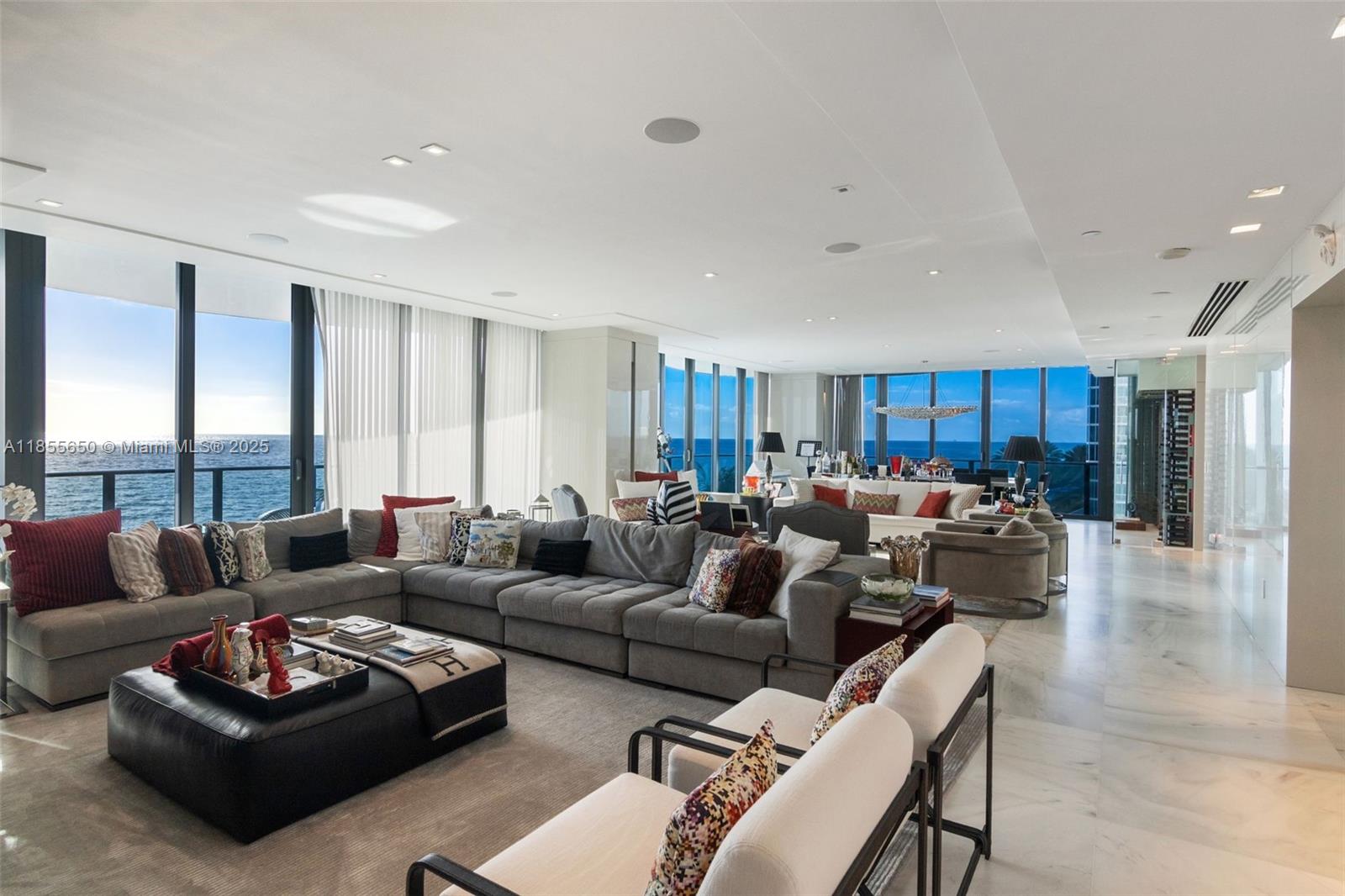 REGALIA CONDO - Residential