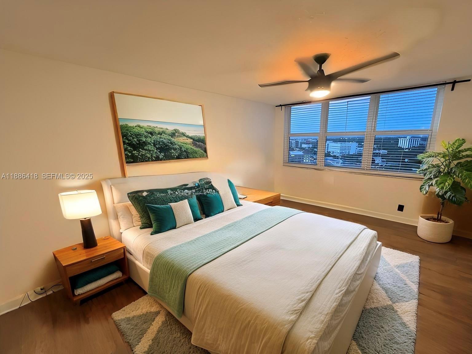 BAYVIEW TOWERS CONDO SOUT - Residential