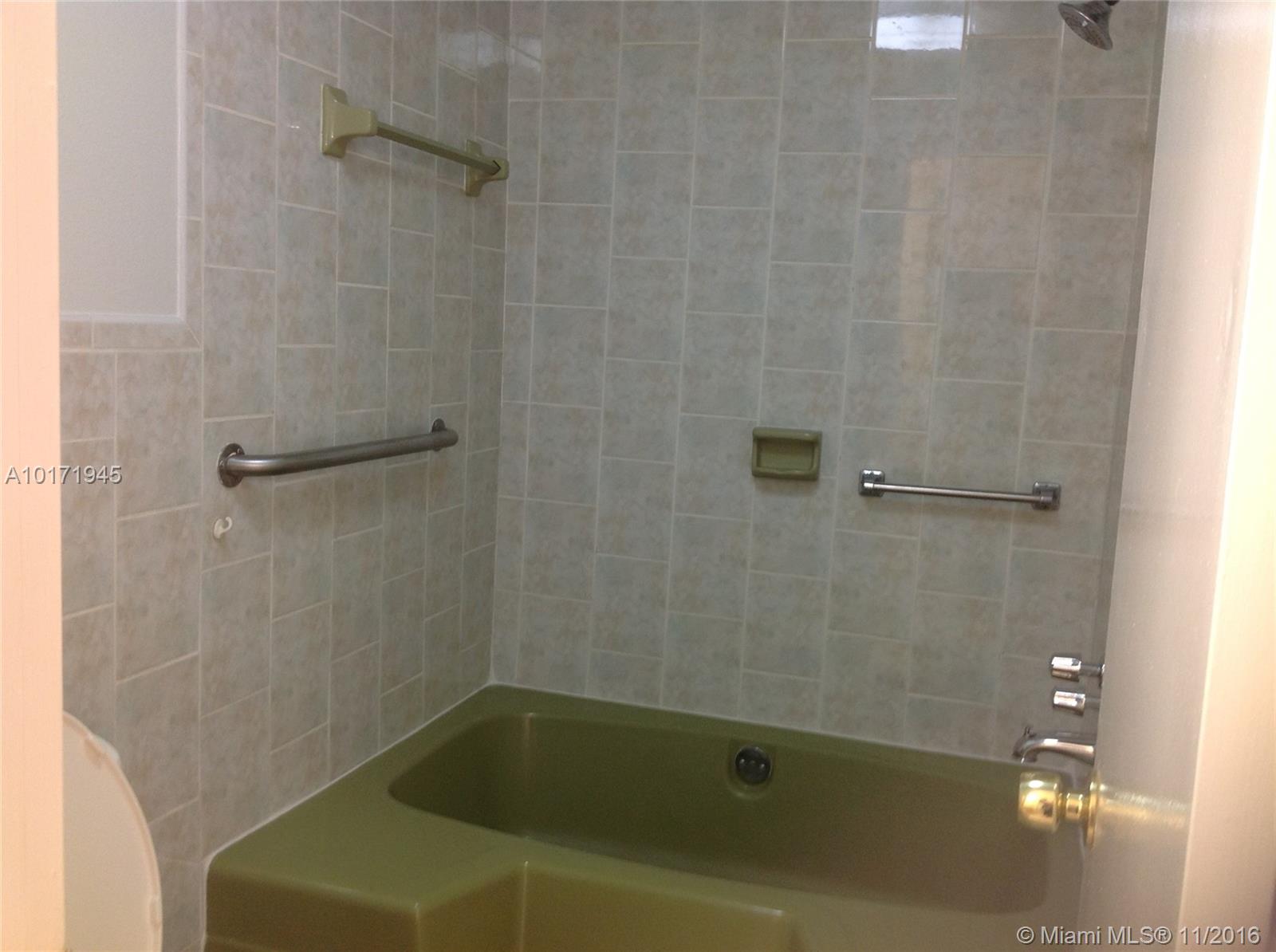 Westland Eden Condo 02 - Residential Lease