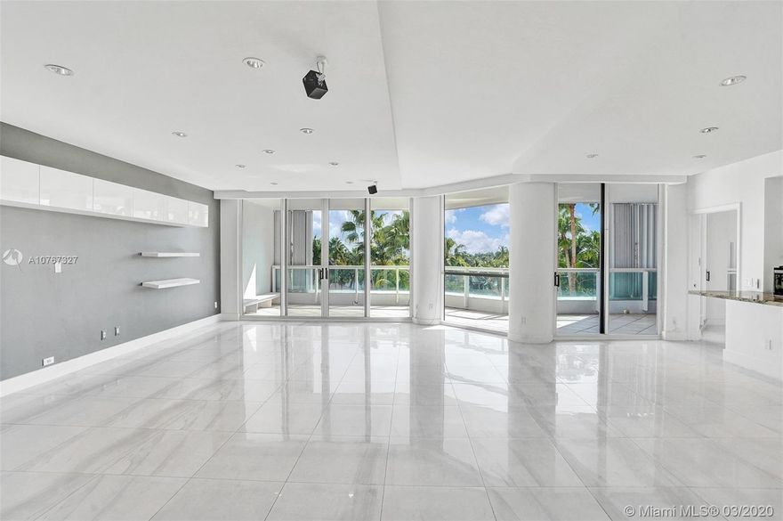 PRICE JUST DROPPED! SELLER MOTIVATED. One of the best floor plans in Aventura.  Lots of natural light, stunning Intracoastal views and recently renovated. Beautiful, modern, spacious with over-sized closets (his and hers large walk-in closets in master bedroom). 3 bedrooms + 1 office that can be also a 4th bedroom. Italian porcelain tiles in living areas and hallways and marble bathrooms. Large laundry and utility room. Move–in condition. Great amenities included in the maintenance: outdoor cafe, spa & fitness center, 3 pools, tennis courts, BBQ area & kids playground. Easy to show.