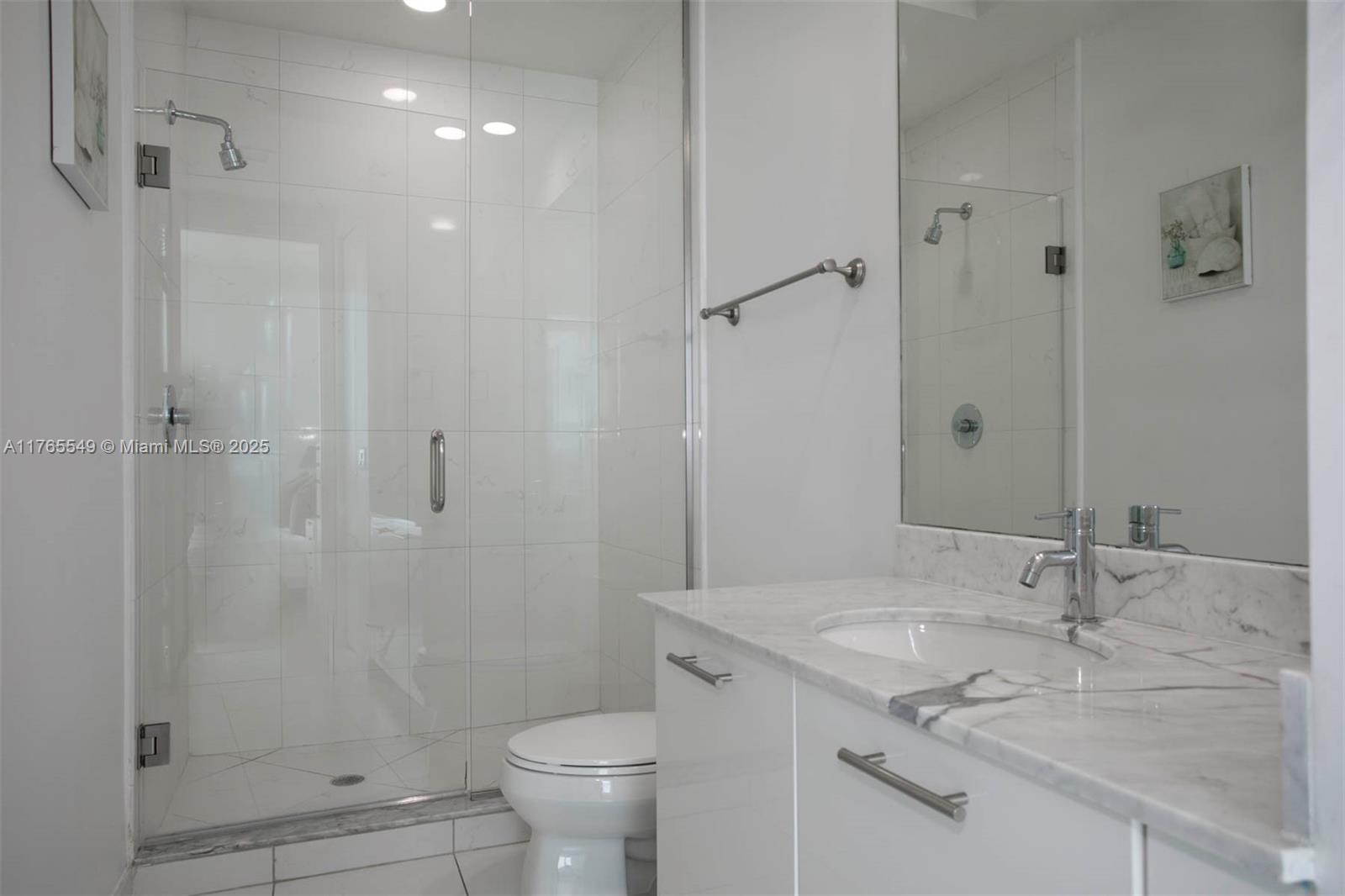 500 BRICKELL WEST CONDO - Residential