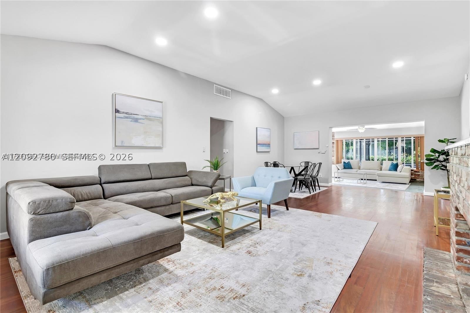 460 NW 88th Ter