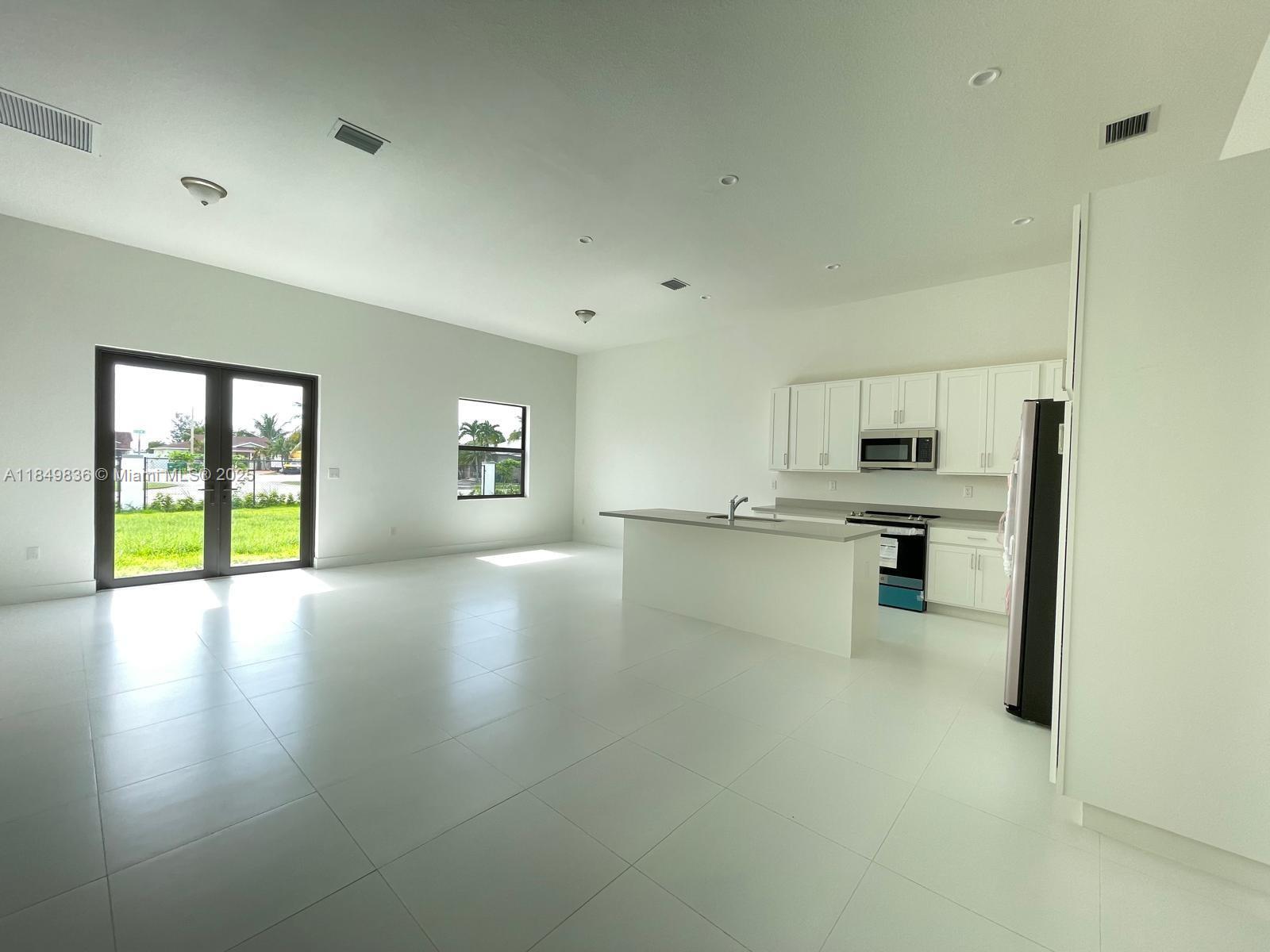 19447 SW 124th Ct