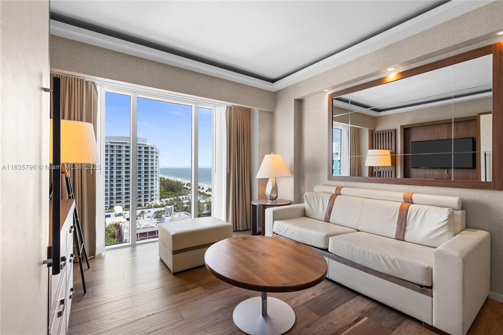 551 FLB CONDOMINIUM HOTEL - Residential