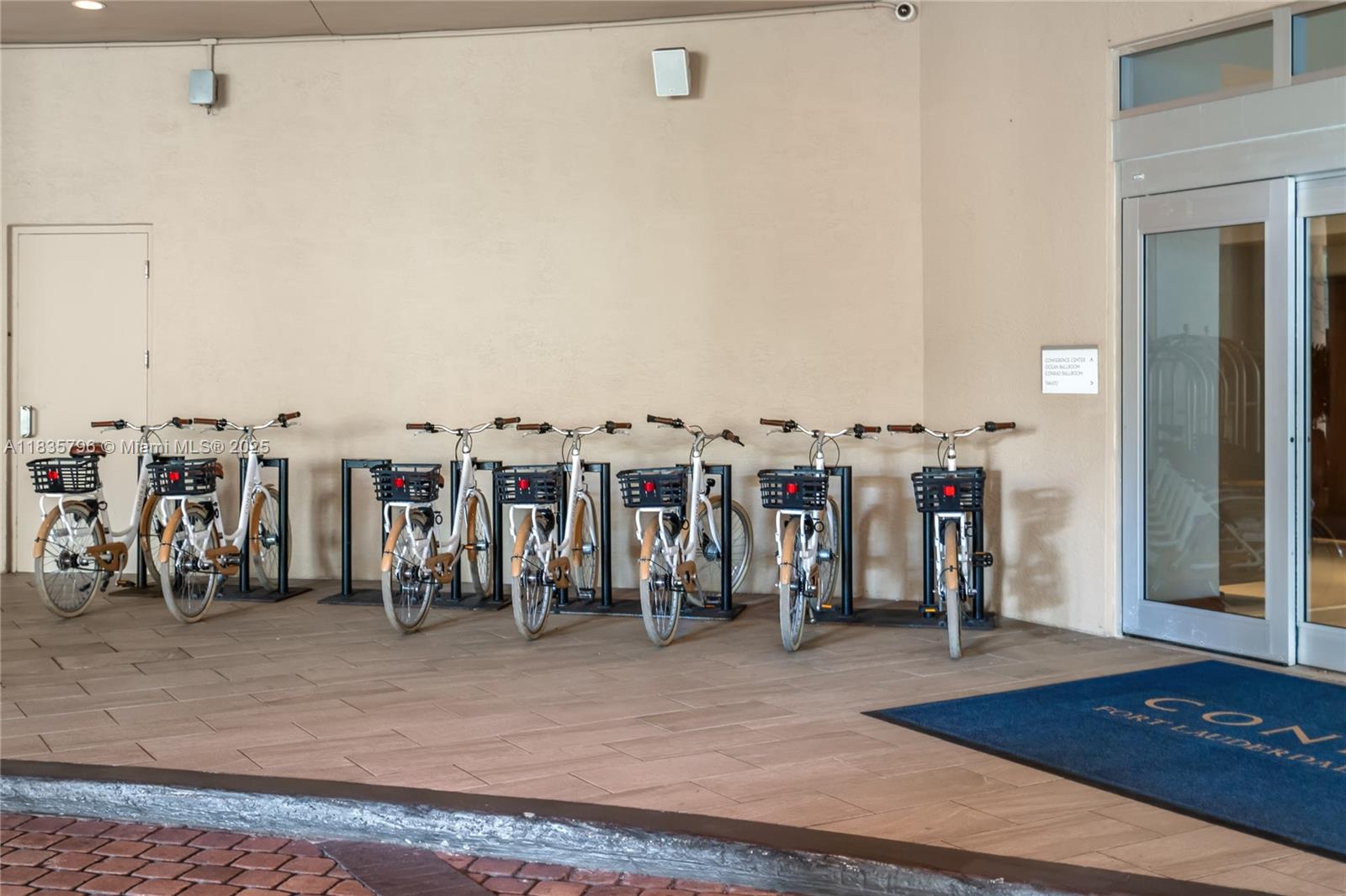 551 FLB CONDOMINIUM HOTEL - Residential