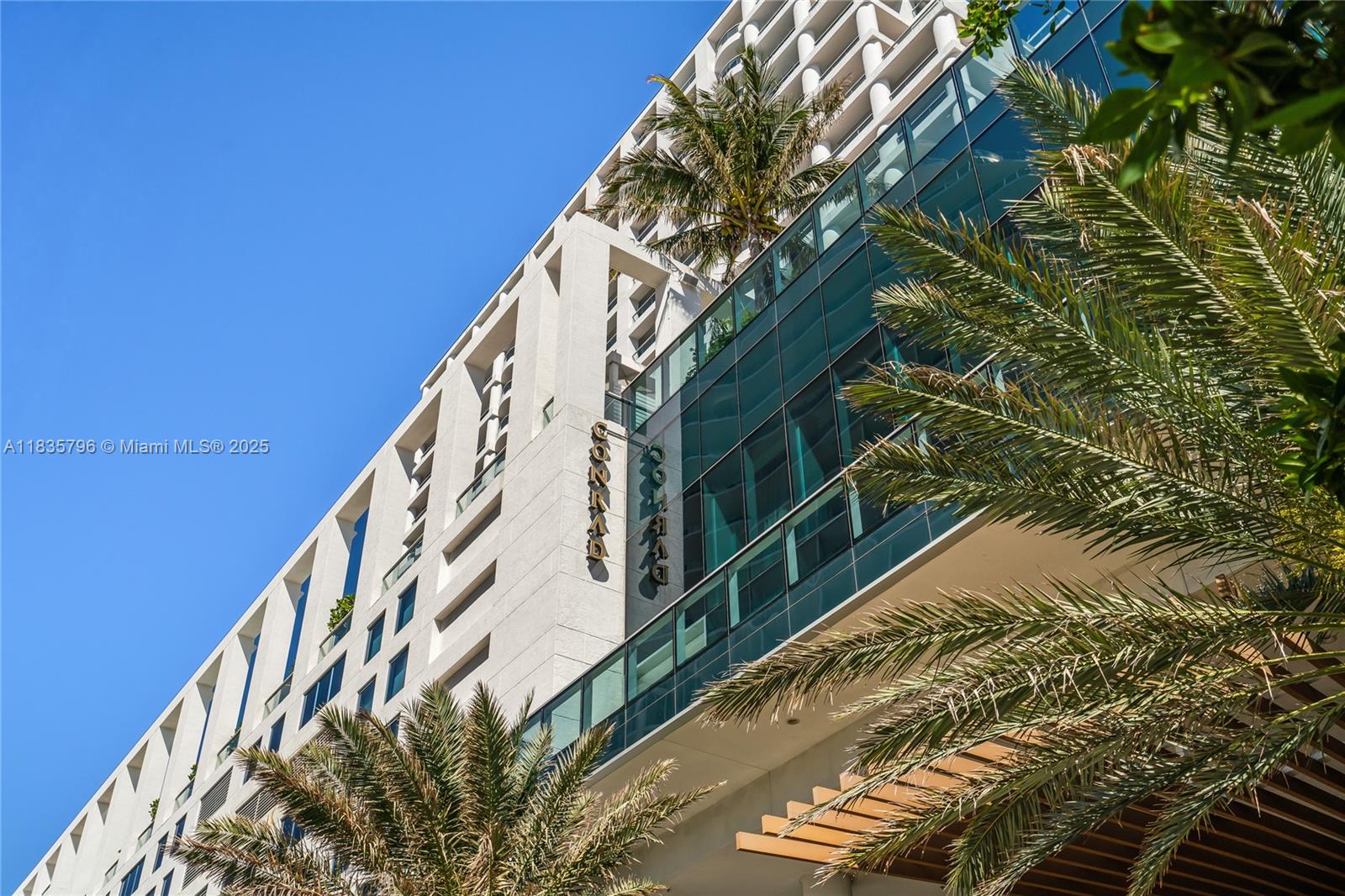 551 FLB CONDOMINIUM HOTEL - Residential