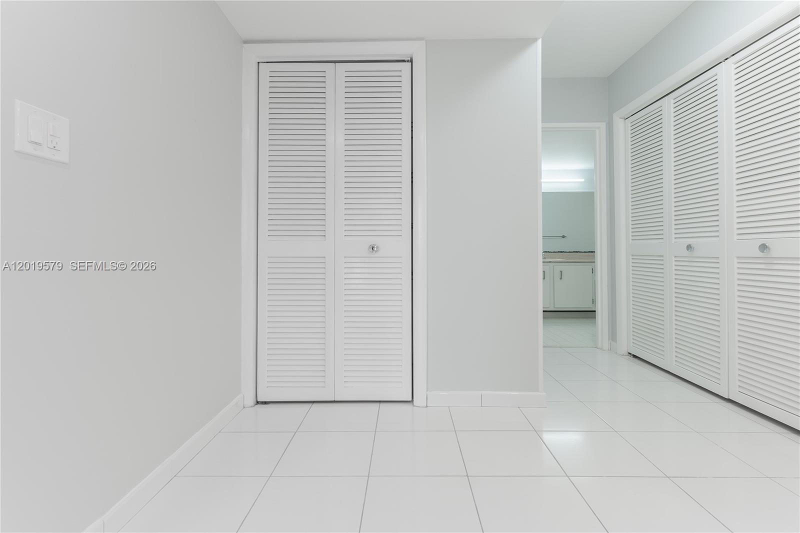 OLYMPUS CONDO - Residential