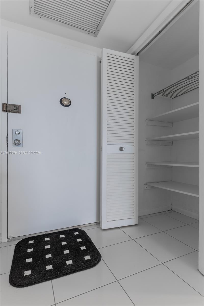 OLYMPUS CONDO - Residential