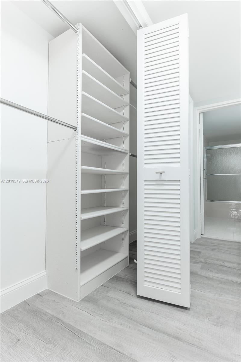 OLYMPUS CONDO - Residential