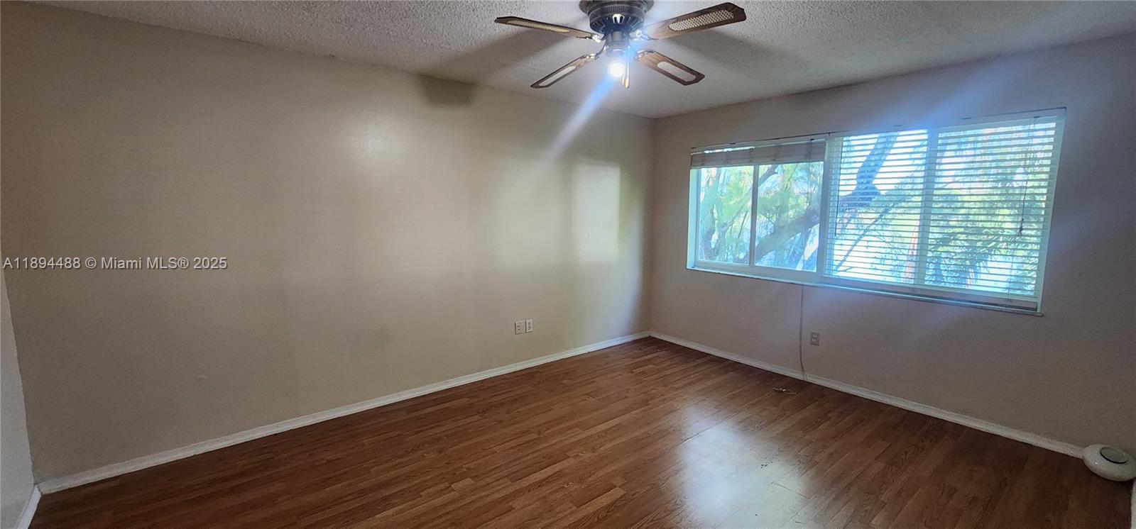 NARANJA LAKES CONDO NO 5 - Residential Lease