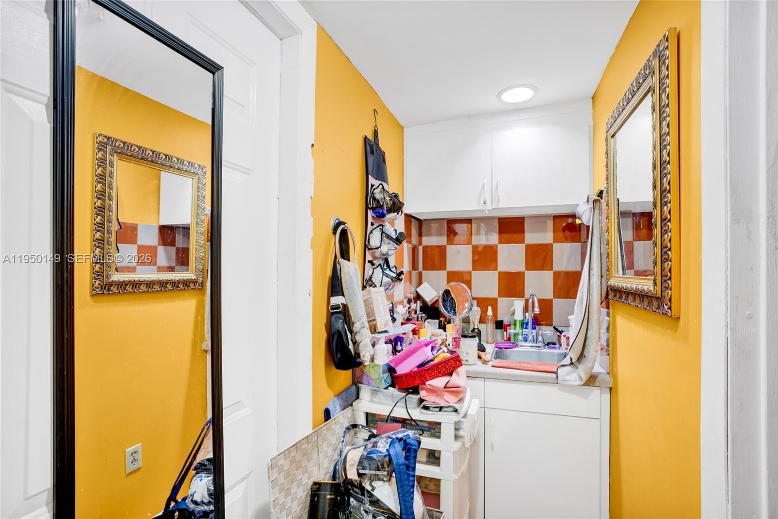 WESTLAWN CORRECTED PLAT - Residential