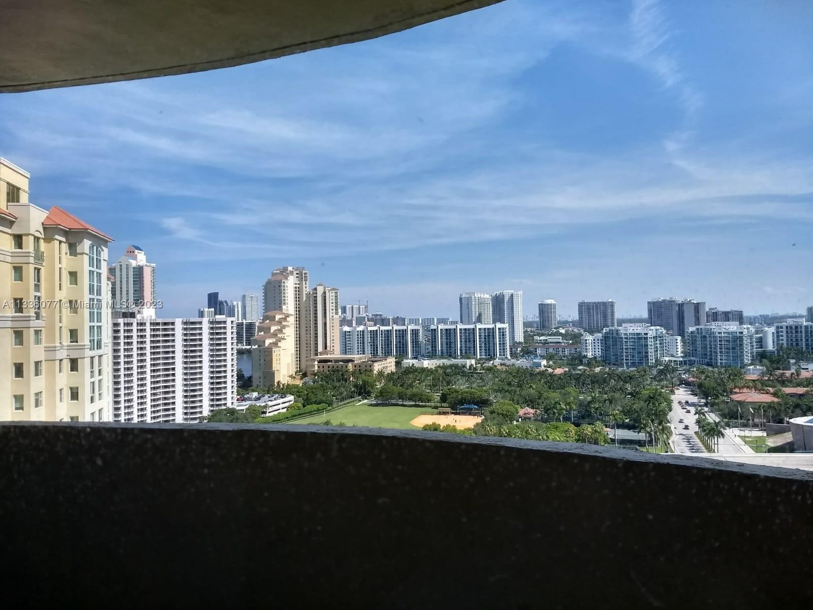 GORGEOUS 1/1 IN A PRESTIGIOUS AVENTURA AREA. WOOD FLOORS, GIVE THE OPPORTUNITY TO LIVE IN A LUXURY COMFORT BUILDING THAT OFFERS PLENTY OF AMENITIES: TWO SWIMMING POOLS, A TWO-STORY GYM, 24HRS SECURITY, VALET PARKING & CONCIERGE SERVICE, YOGA, ART, GUITAR CLASSES, AND MORE. ACROSS THE STREET FROM AVENTURA MALL, CLOSE TO PUBLIX, RESTAURANTS, AND JUST 2 MINUTES TO THE BEACH. DO NOT MISS THIS OPPORTUNITY FOR 12 MONTHS' RENT. NON SMOKERS PLEASE.